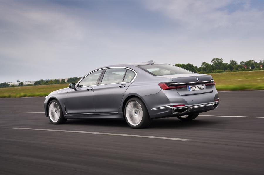  BMW 730Ld (G12) 2019 года  (фото 7 из 18)